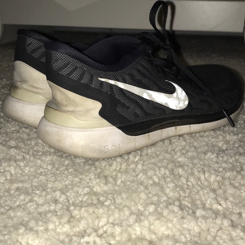nike free 5.0 sneakers in black